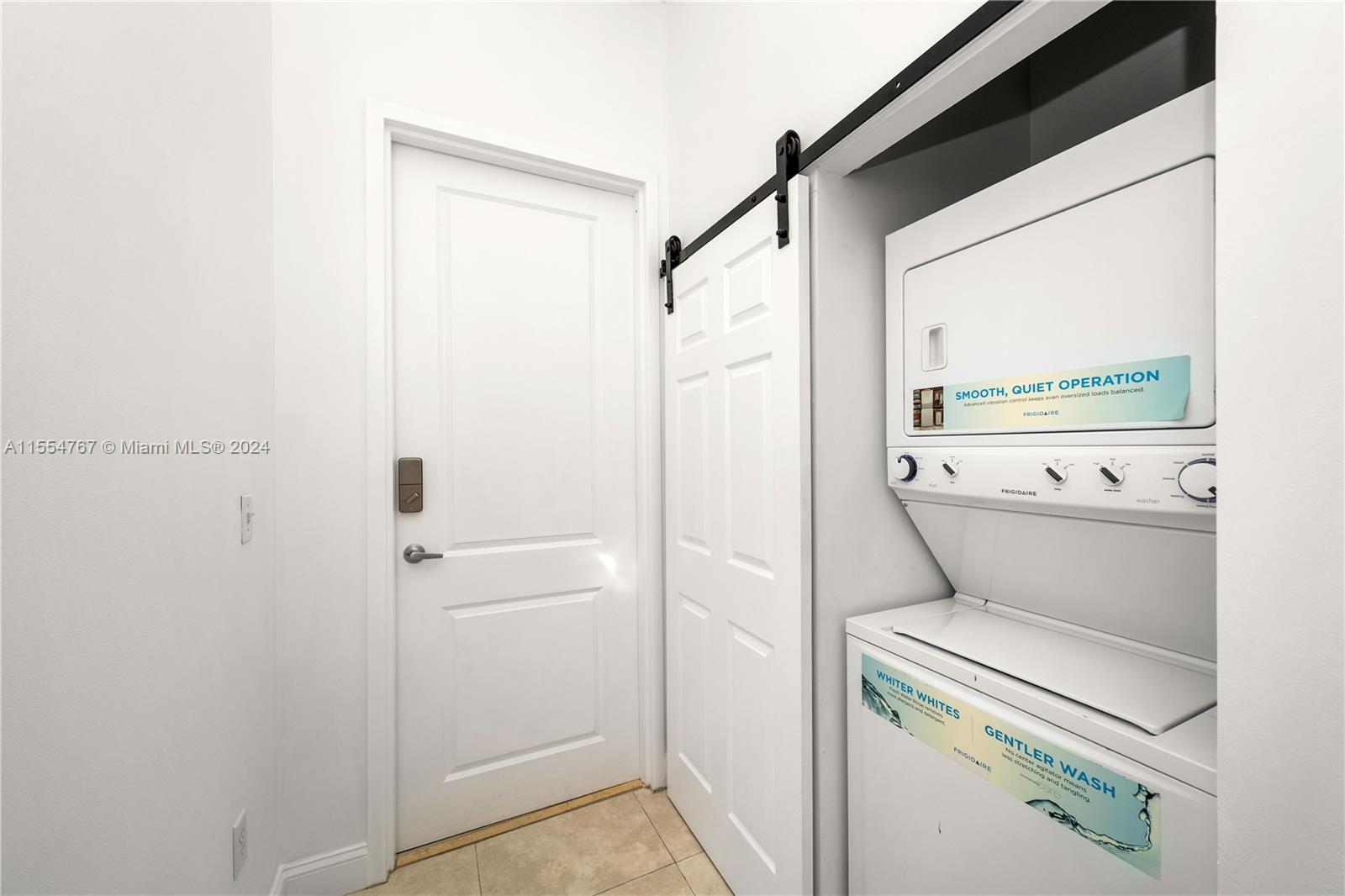 2200 NE 4th Ave 402, Miami, Florida 33137, 1 Bedroom Bedrooms, ,2 BathroomsBathrooms,Residential,For Sale,2200 NE 4th Ave 402,A11554767