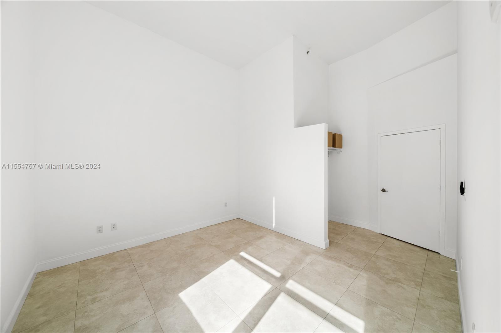 2200 NE 4th Ave 402, Miami, Florida 33137, 1 Bedroom Bedrooms, ,2 BathroomsBathrooms,Residential,For Sale,2200 NE 4th Ave 402,A11554767