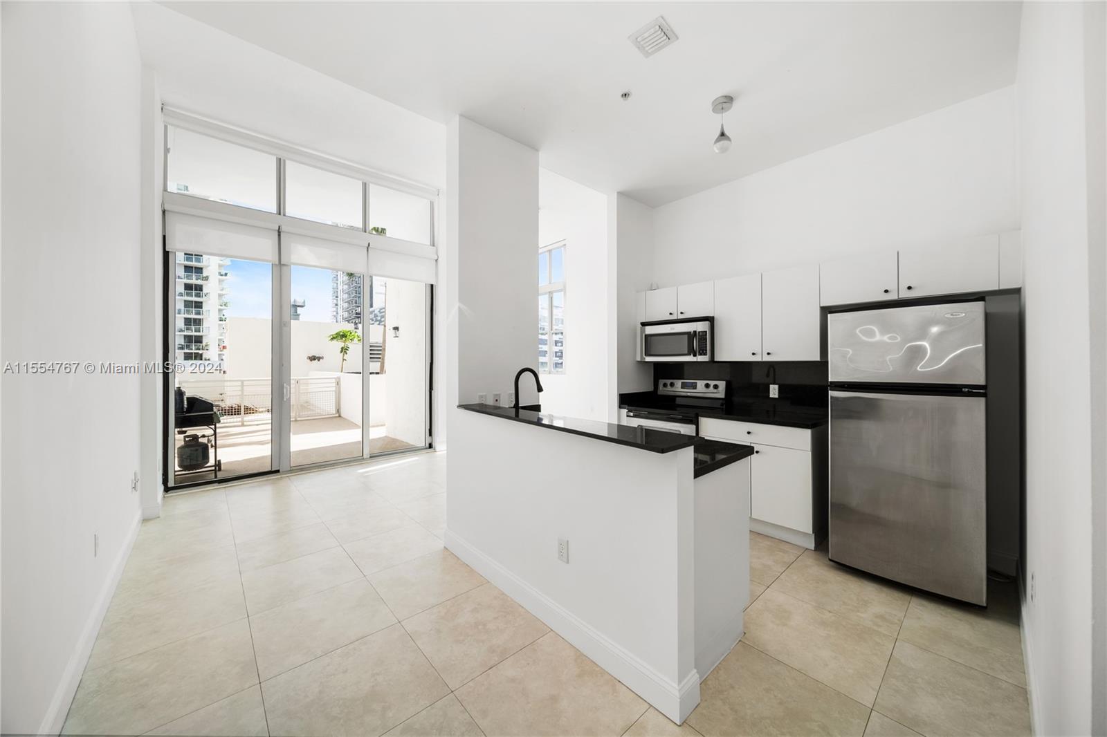 2200 NE 4th Ave 402, Miami, Florida 33137, 1 Bedroom Bedrooms, ,2 BathroomsBathrooms,Residential,For Sale,2200 NE 4th Ave 402,A11554767