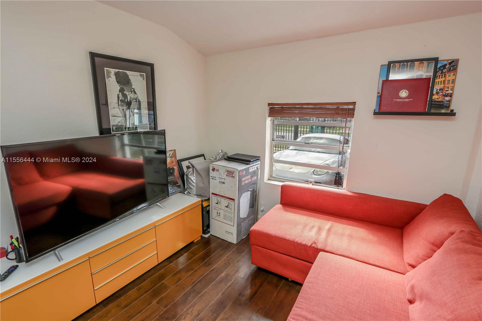 5635 SW 5th Ter, Miami, Florida 33134, 3 Bedrooms Bedrooms, ,2 BathroomsBathrooms,Residential,For Sale,5635 SW 5th Ter,A11556444