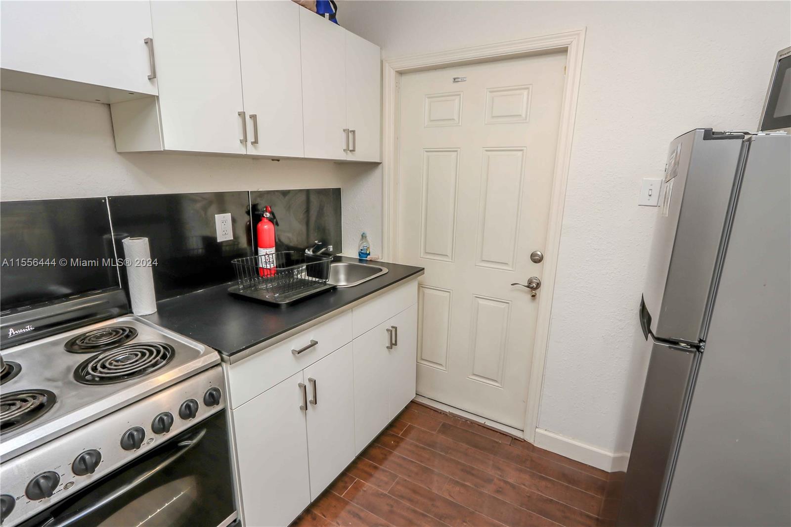 5635 SW 5th Ter, Miami, Florida 33134, 3 Bedrooms Bedrooms, ,2 BathroomsBathrooms,Residential,For Sale,5635 SW 5th Ter,A11556444