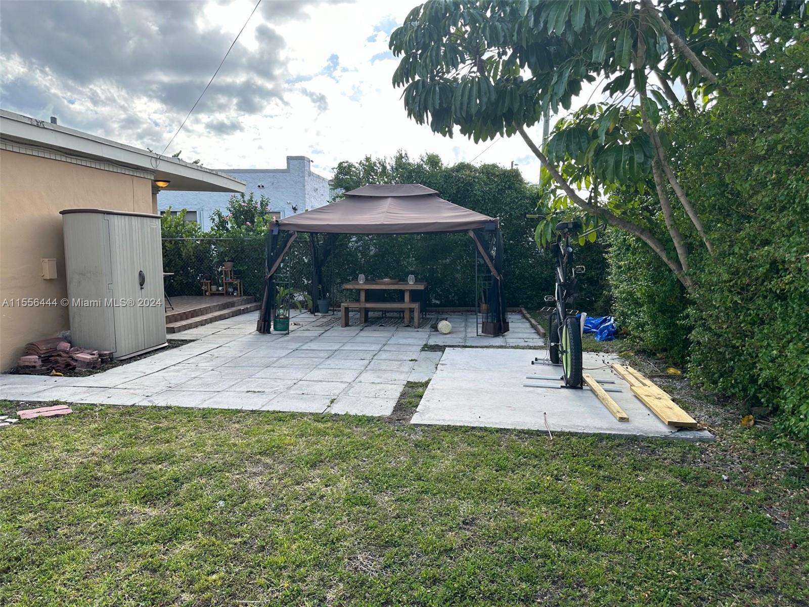 5635 SW 5th Ter, Miami, Florida 33134, 3 Bedrooms Bedrooms, ,2 BathroomsBathrooms,Residential,For Sale,5635 SW 5th Ter,A11556444