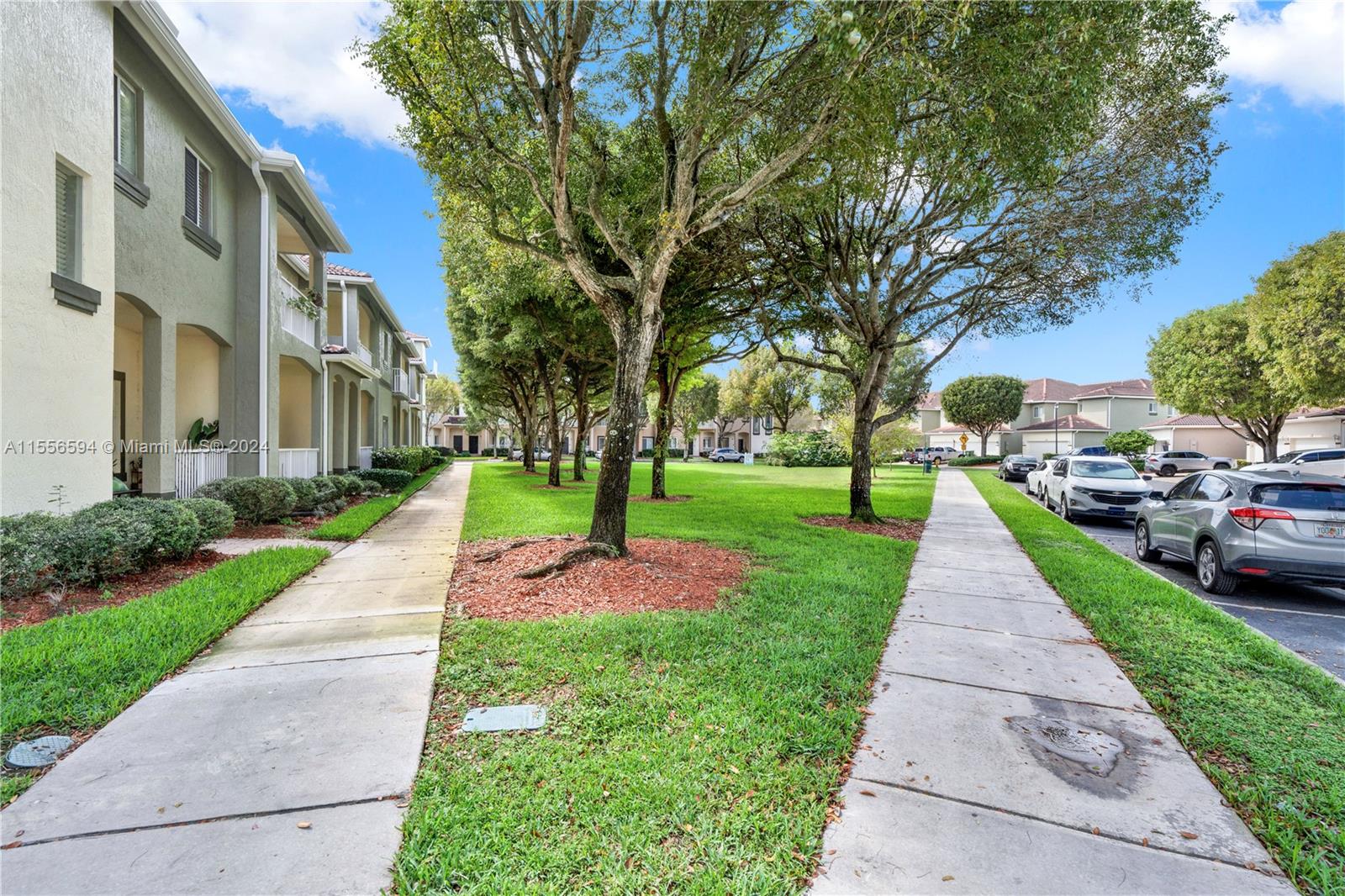 1950 SE 23rd Ter, Homestead, Florida 33035, 4 Bedrooms Bedrooms, ,3 BathroomsBathrooms,Residential,For Sale,1950 SE 23rd Ter,A11556594