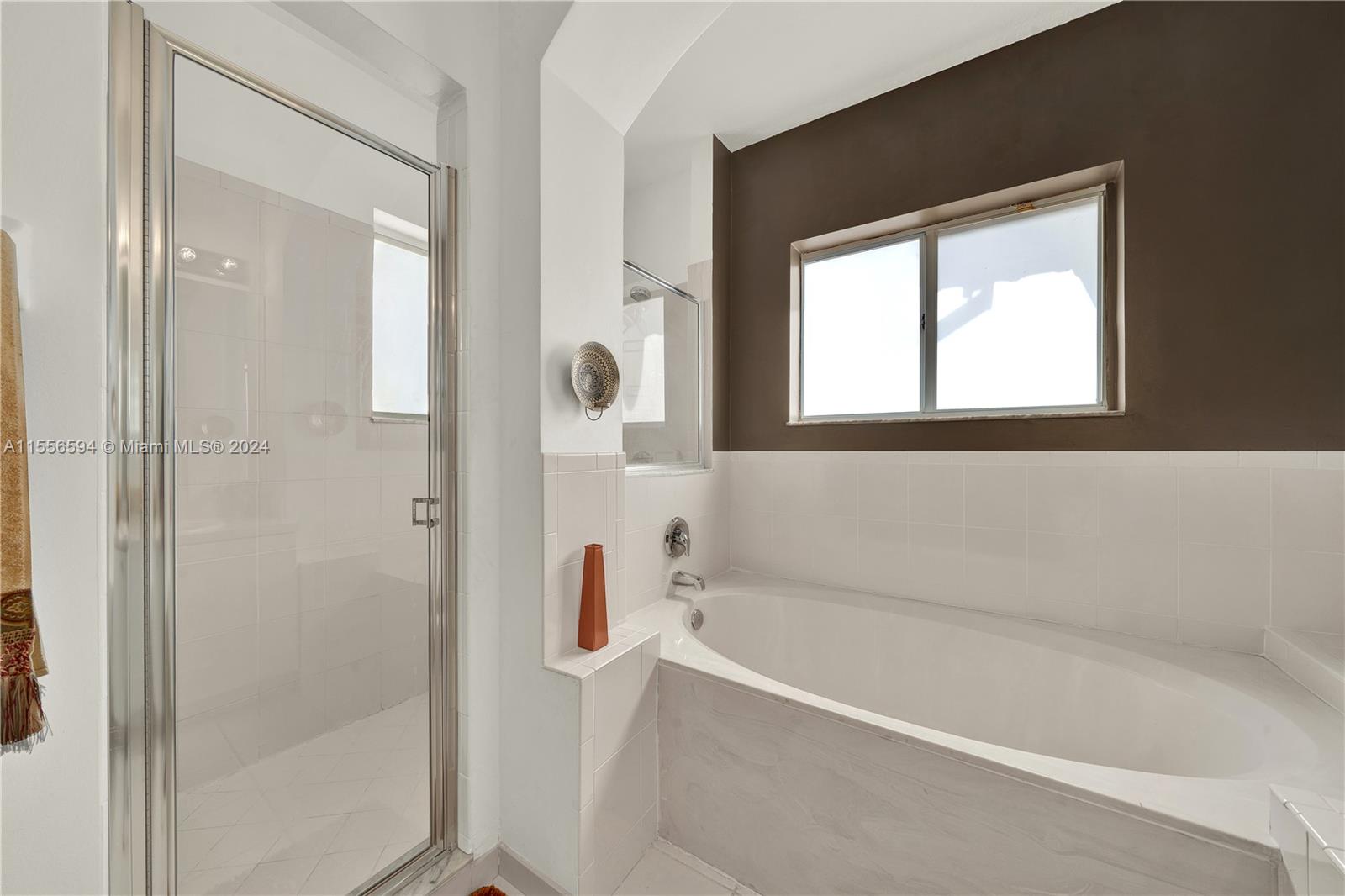 1950 SE 23rd Ter, Homestead, Florida 33035, 4 Bedrooms Bedrooms, ,3 BathroomsBathrooms,Residential,For Sale,1950 SE 23rd Ter,A11556594