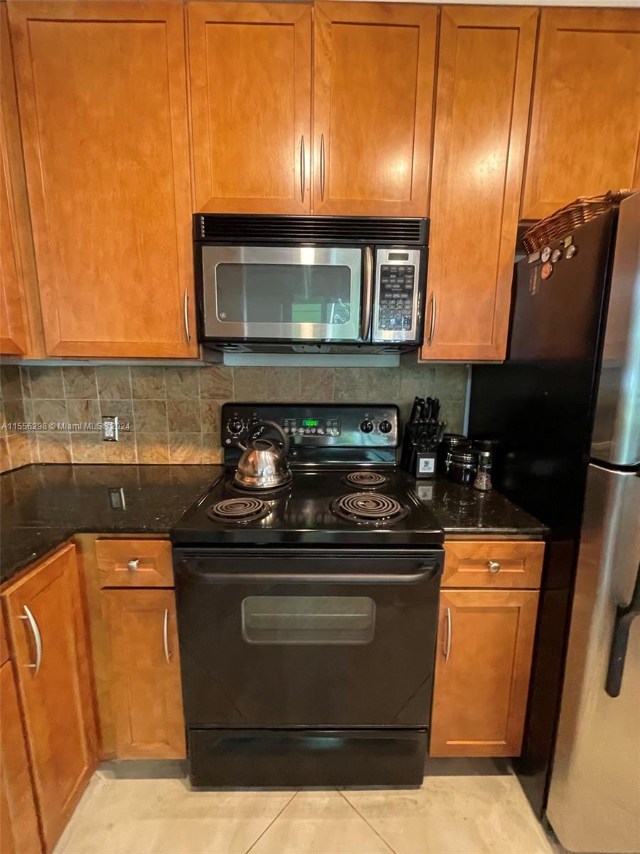 2001 BISCAYNE BL 2217, Miami, Florida 33132, 2 Bedrooms Bedrooms, ,2 BathroomsBathrooms,Residential,For Sale,2001 BISCAYNE BL 2217,A11556298