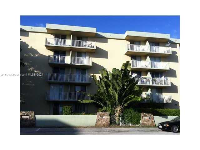 1801 S Treasure Dr 129, North Bay Village, Florida 33141, 2 Bedrooms Bedrooms, ,2 BathroomsBathrooms,Residentiallease,For Rent,1801 S Treasure Dr 129,A11556615