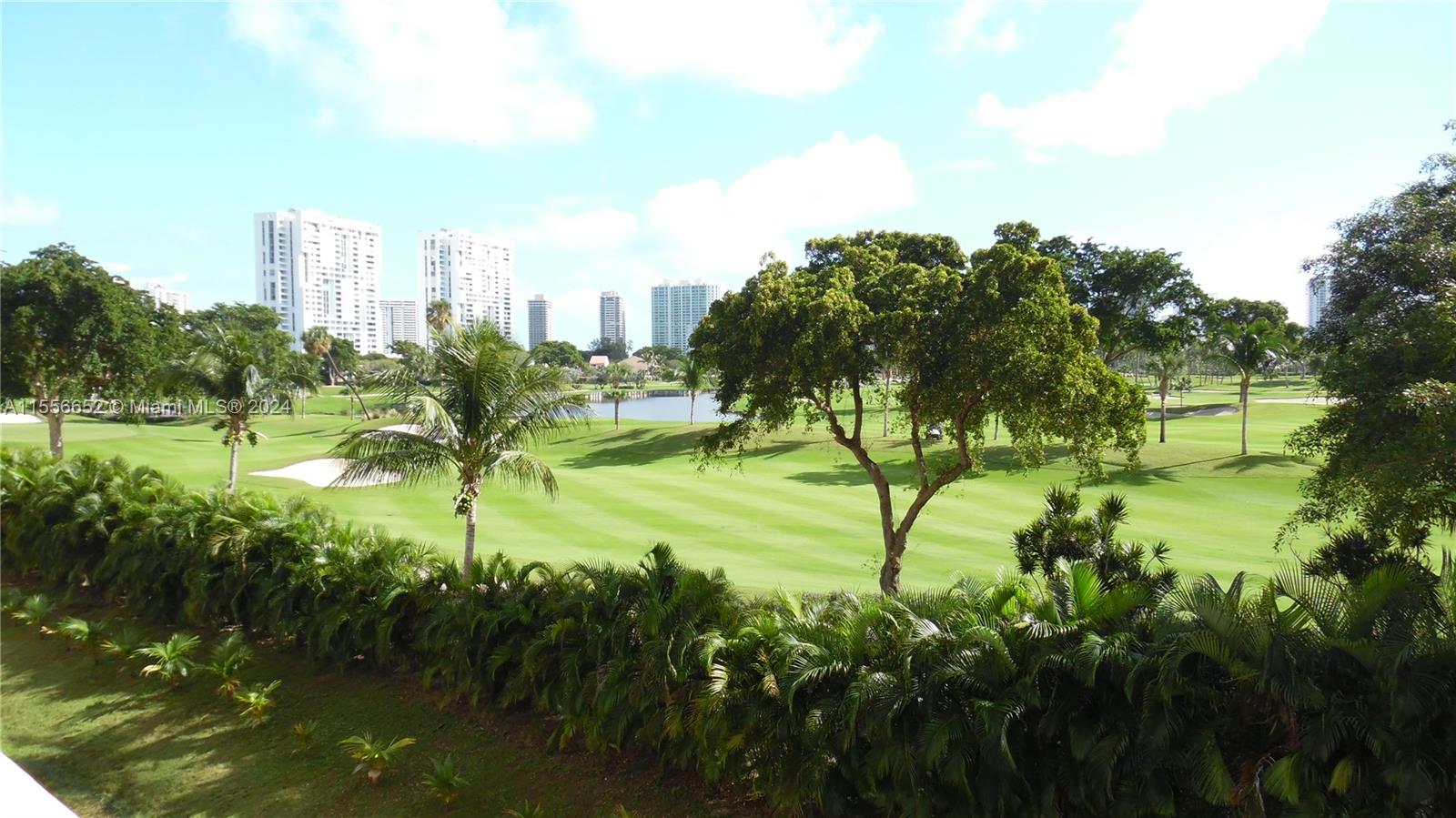 20379 W Country Club Dr 132, Aventura, Florida 33180, 2 Bedrooms Bedrooms, ,2 BathroomsBathrooms,Residential,For Sale,20379 W Country Club Dr 132,A11556652