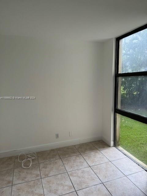 20379 W Country Club Dr 132, Aventura, Florida 33180, 2 Bedrooms Bedrooms, ,2 BathroomsBathrooms,Residential,For Sale,20379 W Country Club Dr 132,A11556652