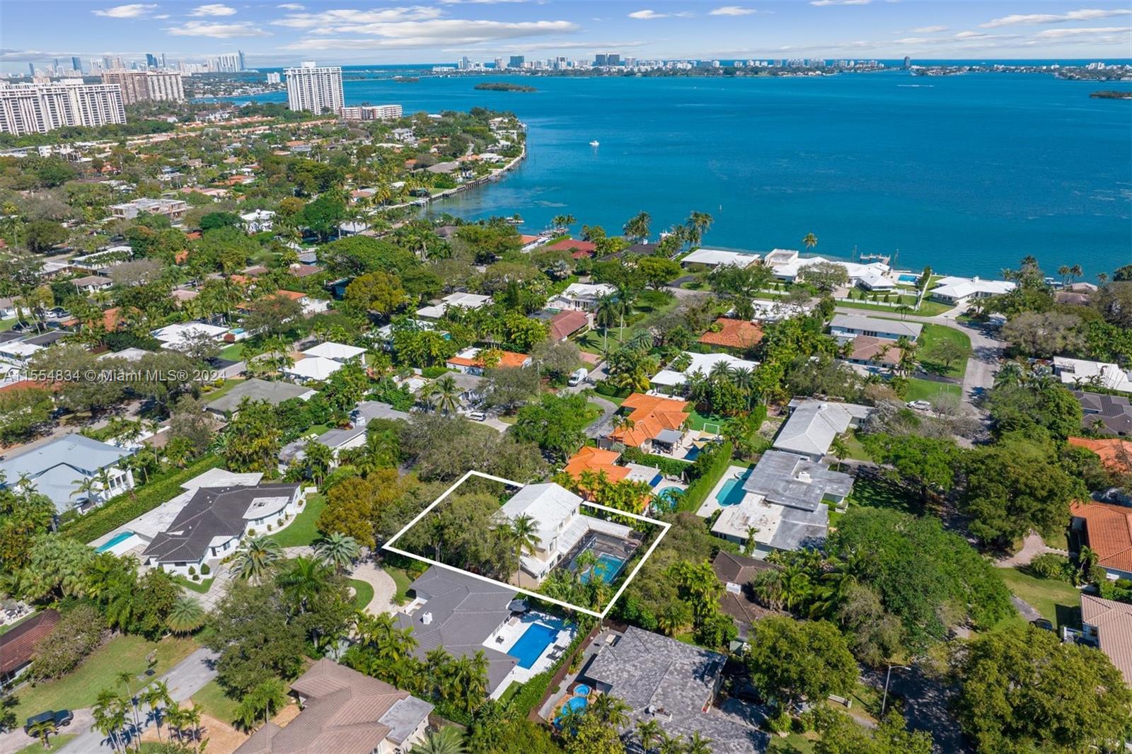 1238 NE 98th St, Miami Shores, Florida 33138, 4 Bedrooms Bedrooms, ,3 BathroomsBathrooms,Residential,For Sale,1238 NE 98th St,A11554834