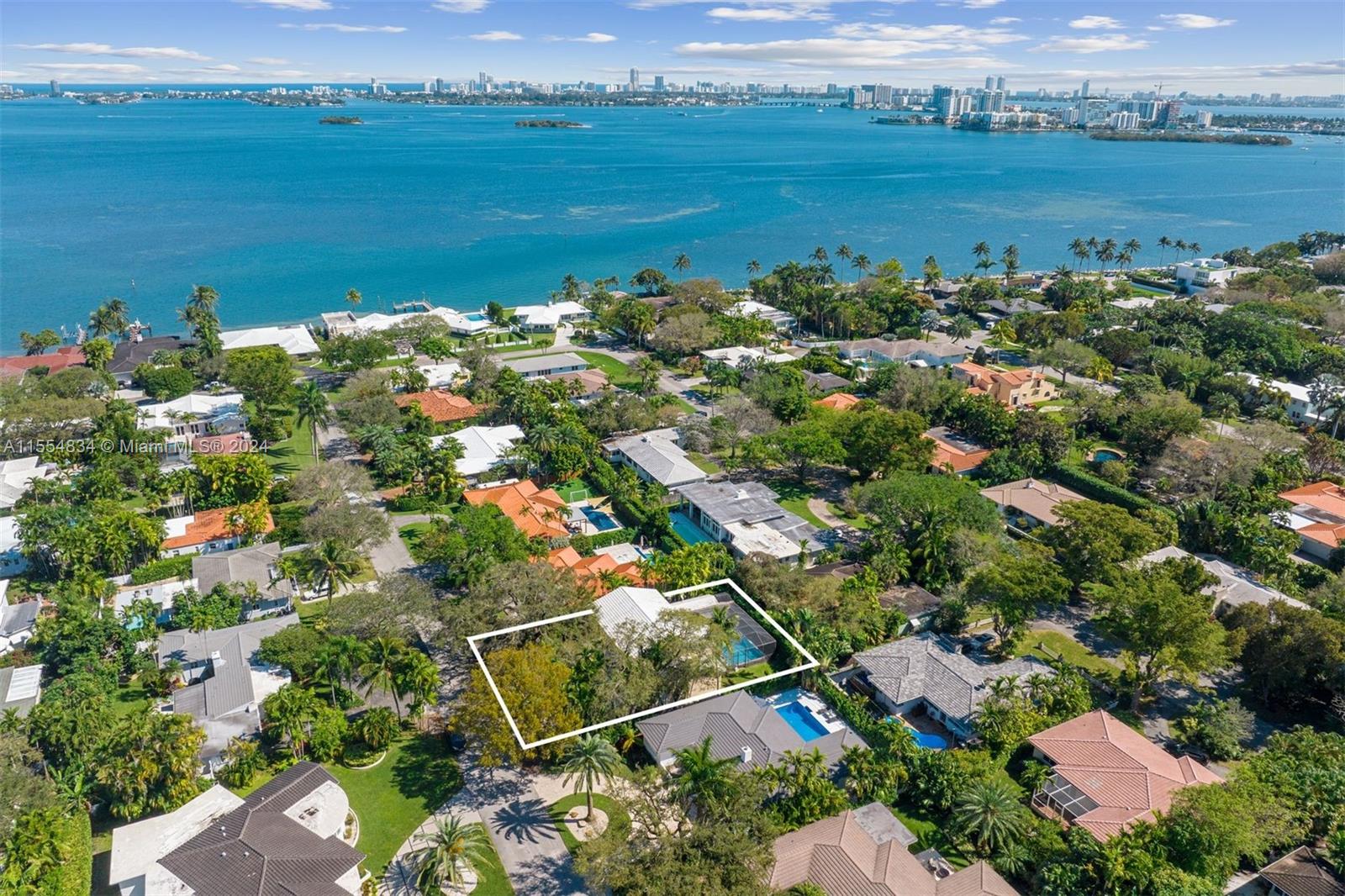 1238 NE 98th St, Miami Shores, Florida 33138, 4 Bedrooms Bedrooms, ,3 BathroomsBathrooms,Residential,For Sale,1238 NE 98th St,A11554834