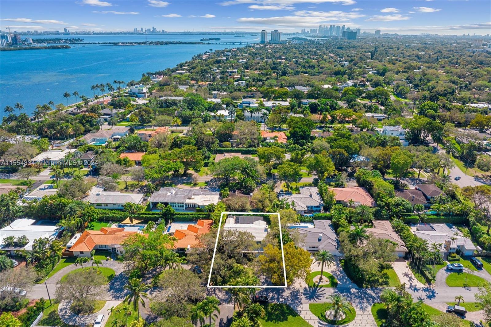 1238 NE 98th St, Miami Shores, Florida 33138, 4 Bedrooms Bedrooms, ,3 BathroomsBathrooms,Residential,For Sale,1238 NE 98th St,A11554834