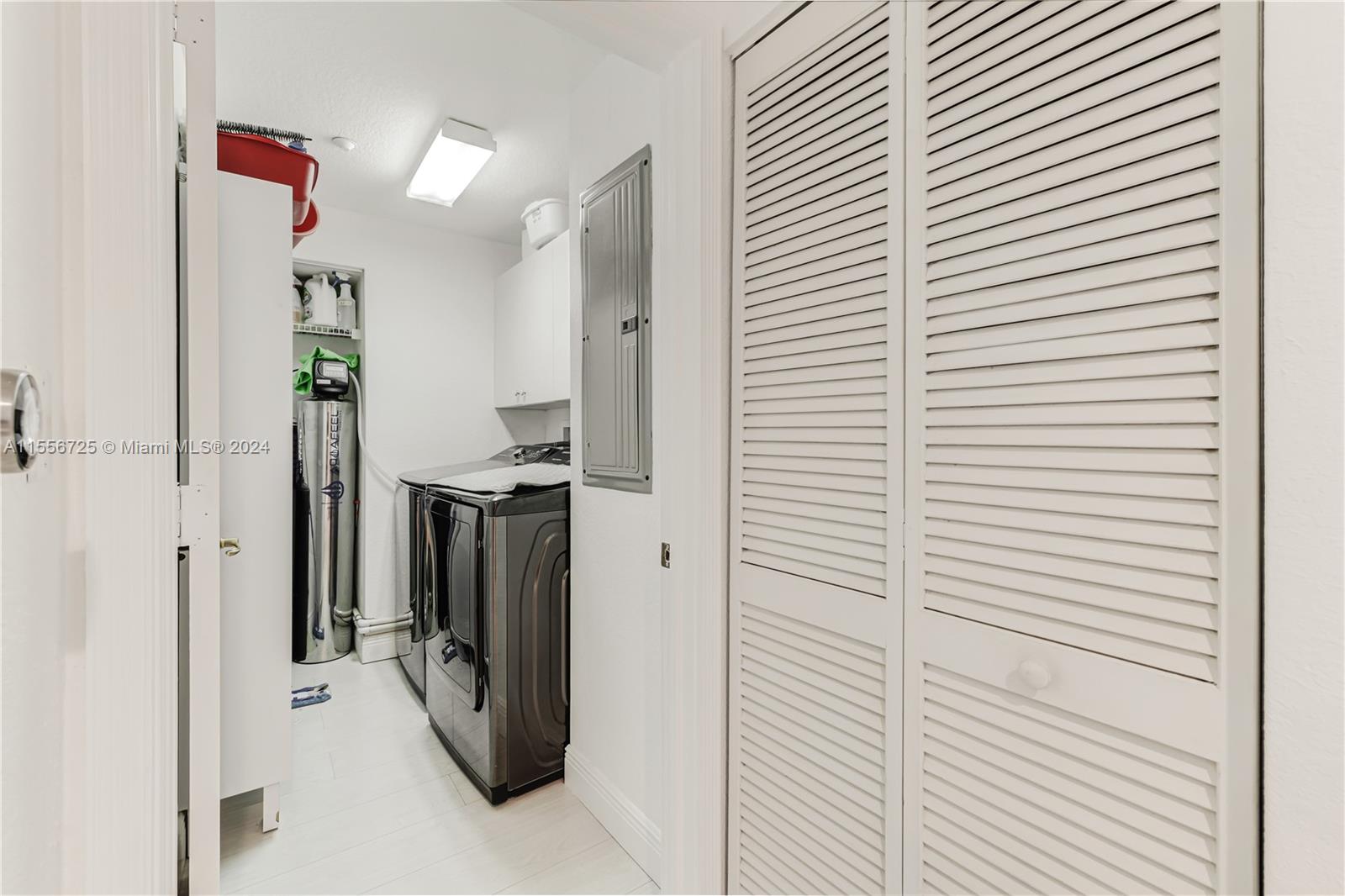 10710 NW 66th St 404, Doral, Florida 33178, 3 Bedrooms Bedrooms, ,2 BathroomsBathrooms,Residential,For Sale,10710 NW 66th St 404,A11556725