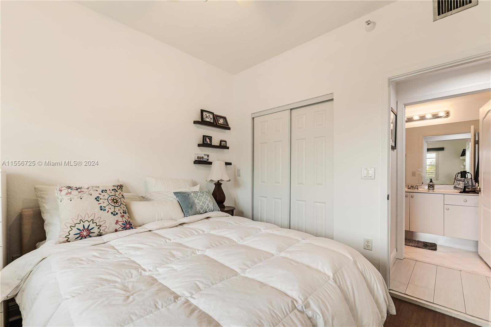 10710 NW 66th St 404, Doral, Florida 33178, 3 Bedrooms Bedrooms, ,2 BathroomsBathrooms,Residential,For Sale,10710 NW 66th St 404,A11556725