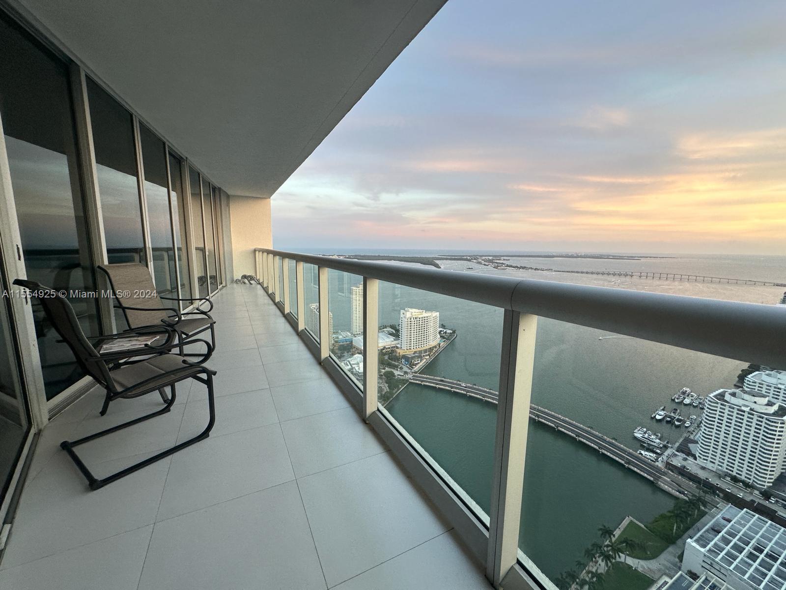 495 Brickell Ave 5203, Miami, Florida 33131, 2 Bedrooms Bedrooms, ,2 BathroomsBathrooms,Residential,For Sale,495 Brickell Ave 5203,A11554925