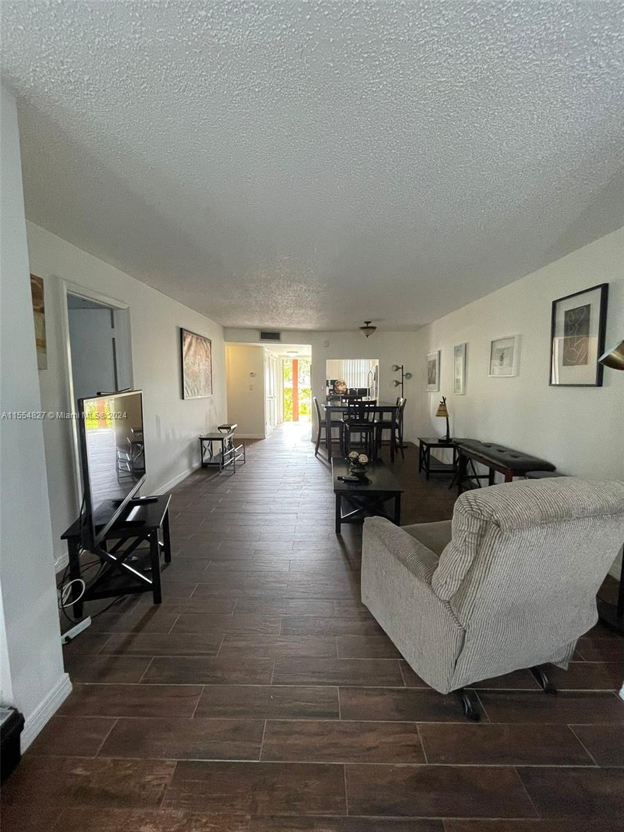 3001 E Sunrise Lakes Dr 110, Sunrise, Florida 33322, 2 Bedrooms Bedrooms, ,2 BathroomsBathrooms,Residential,For Sale,3001 E Sunrise Lakes Dr 110,A11554827