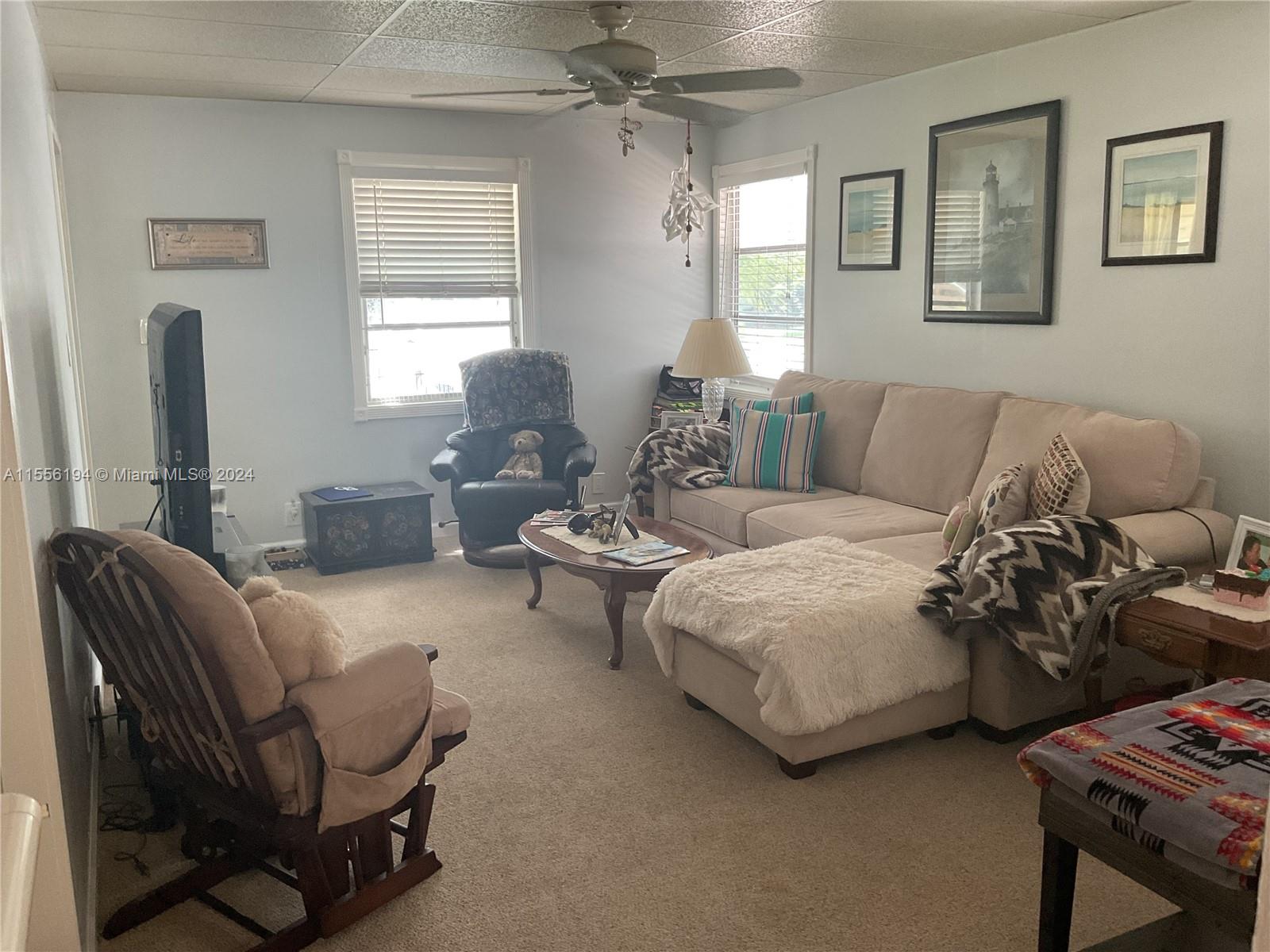 250 SW 12th St, Dania Beach, Florida 33004, 2 Bedrooms Bedrooms, ,1 BathroomBathrooms,Residential,For Sale,250 SW 12th St,A11556194