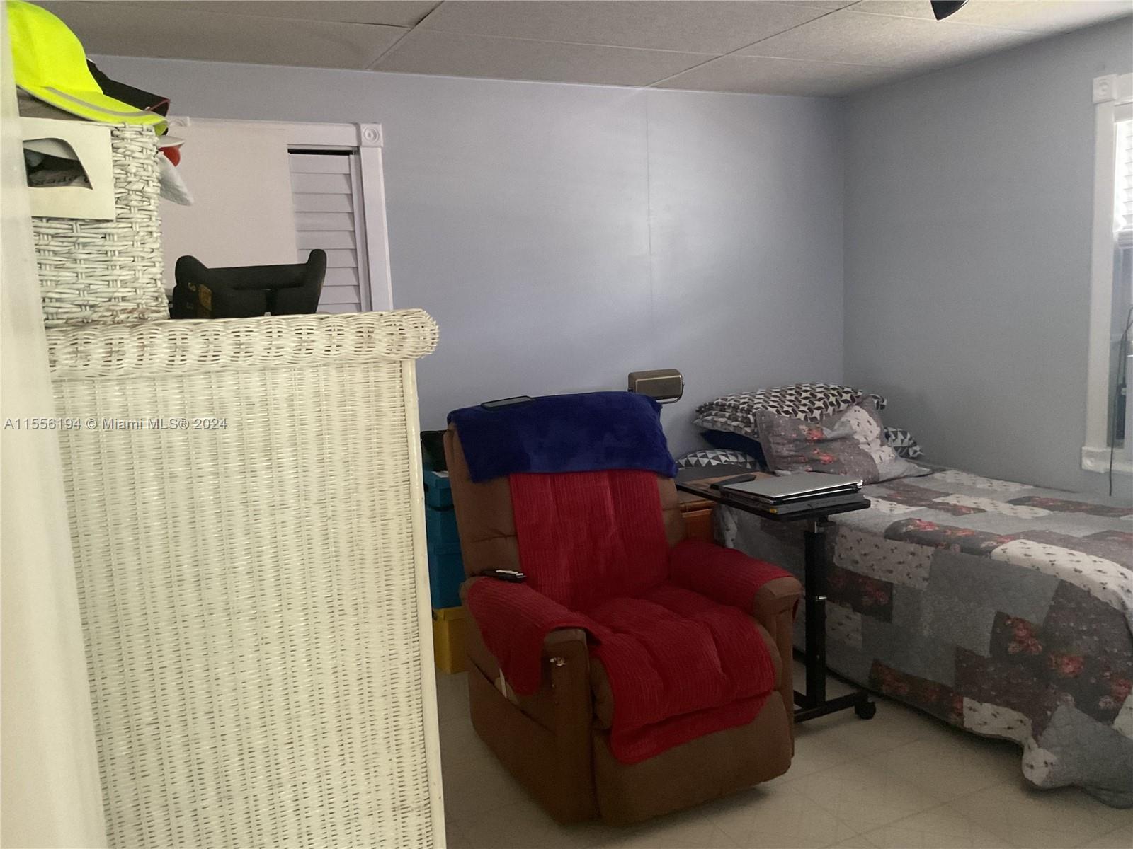 250 SW 12th St, Dania Beach, Florida 33004, 2 Bedrooms Bedrooms, ,1 BathroomBathrooms,Residential,For Sale,250 SW 12th St,A11556194