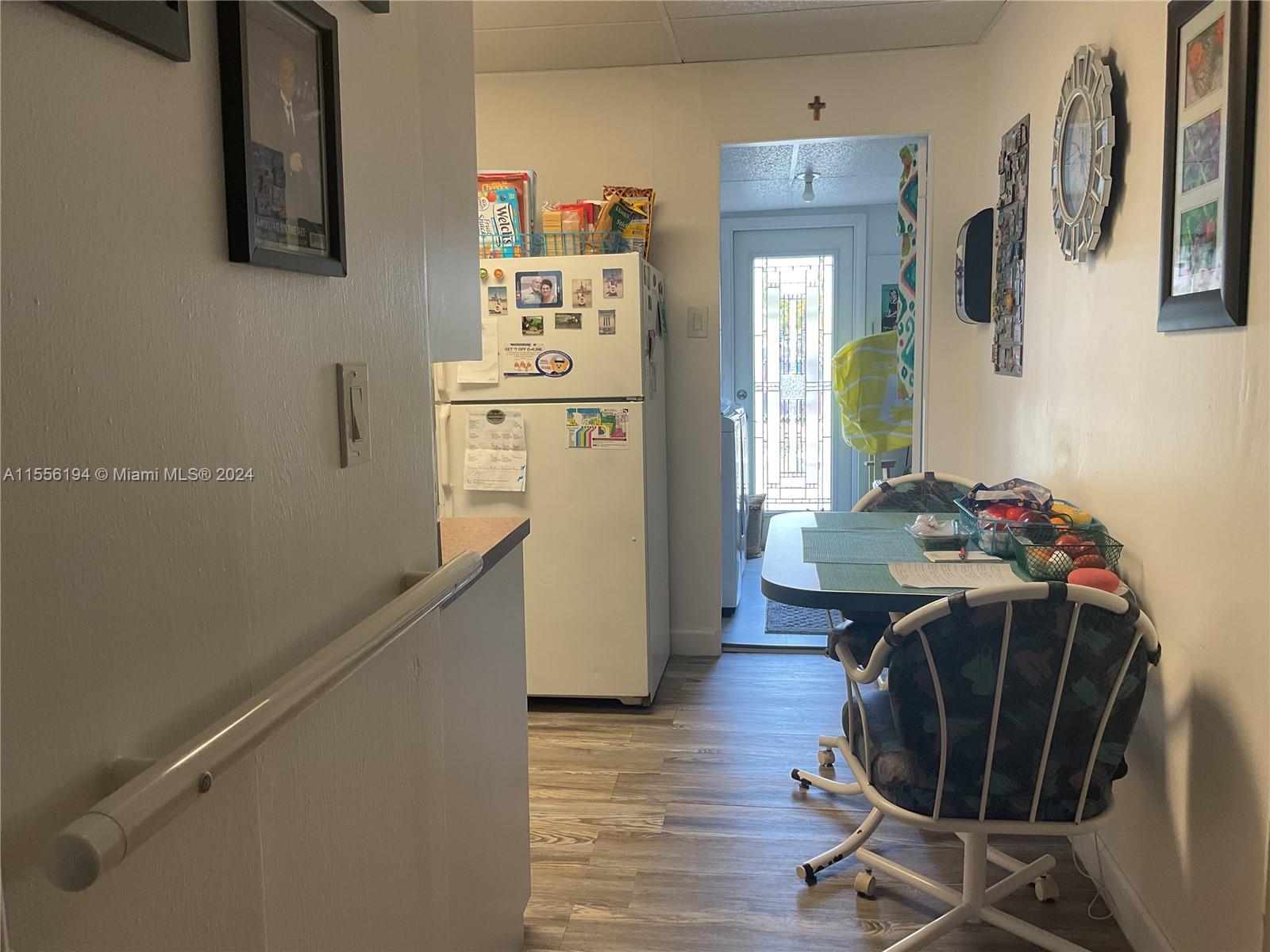 250 SW 12th St, Dania Beach, Florida 33004, 2 Bedrooms Bedrooms, ,1 BathroomBathrooms,Residential,For Sale,250 SW 12th St,A11556194