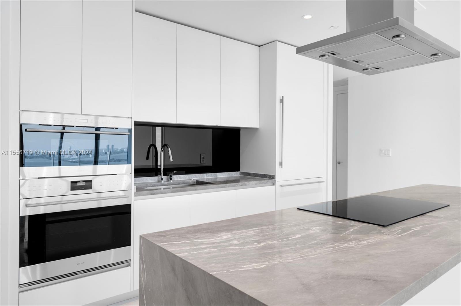 700 NE 26th Terrace 3402, Miami, Florida 33137, 2 Bedrooms Bedrooms, ,4 BathroomsBathrooms,Residential,For Sale,700 NE 26th Terrace 3402,A11556719