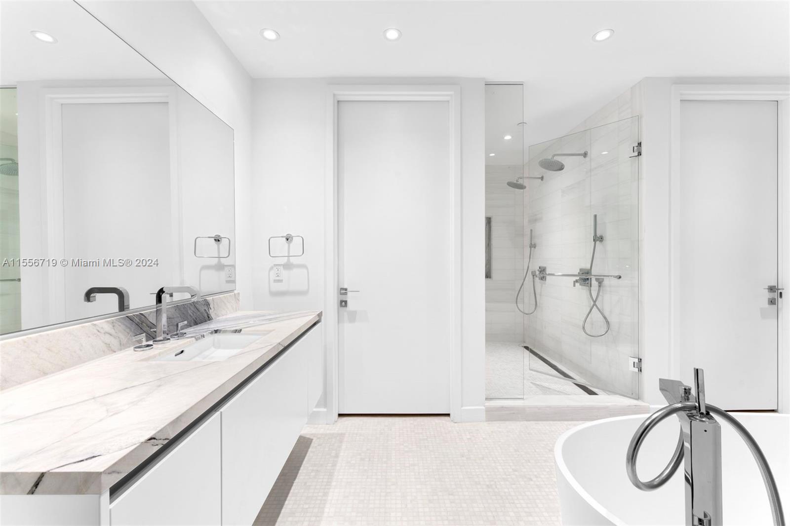 700 NE 26th Terrace 3402, Miami, Florida 33137, 2 Bedrooms Bedrooms, ,4 BathroomsBathrooms,Residential,For Sale,700 NE 26th Terrace 3402,A11556719