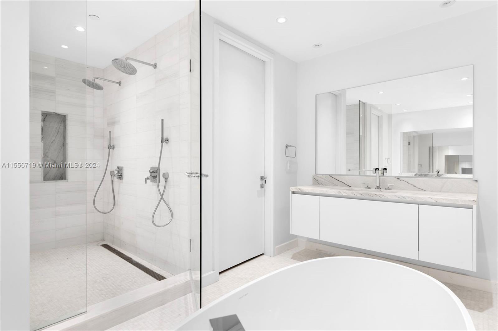 700 NE 26th Terrace 3402, Miami, Florida 33137, 2 Bedrooms Bedrooms, ,4 BathroomsBathrooms,Residential,For Sale,700 NE 26th Terrace 3402,A11556719
