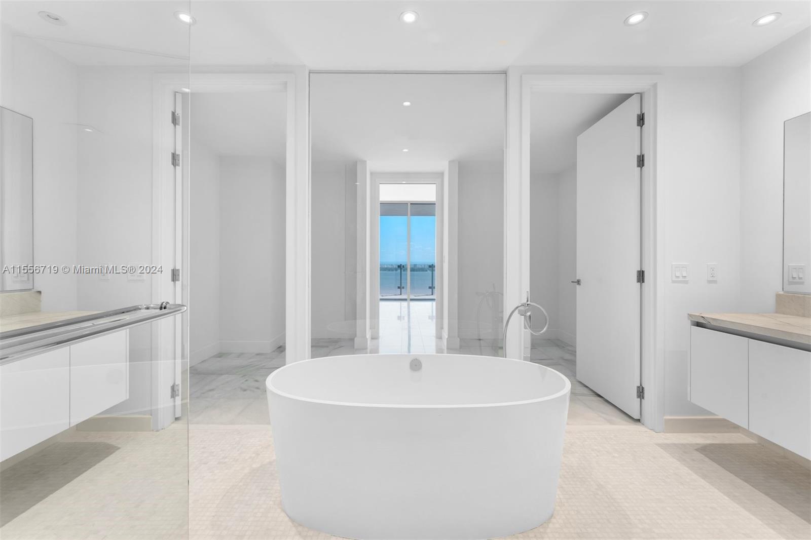 700 NE 26th Terrace 3402, Miami, Florida 33137, 2 Bedrooms Bedrooms, ,4 BathroomsBathrooms,Residential,For Sale,700 NE 26th Terrace 3402,A11556719