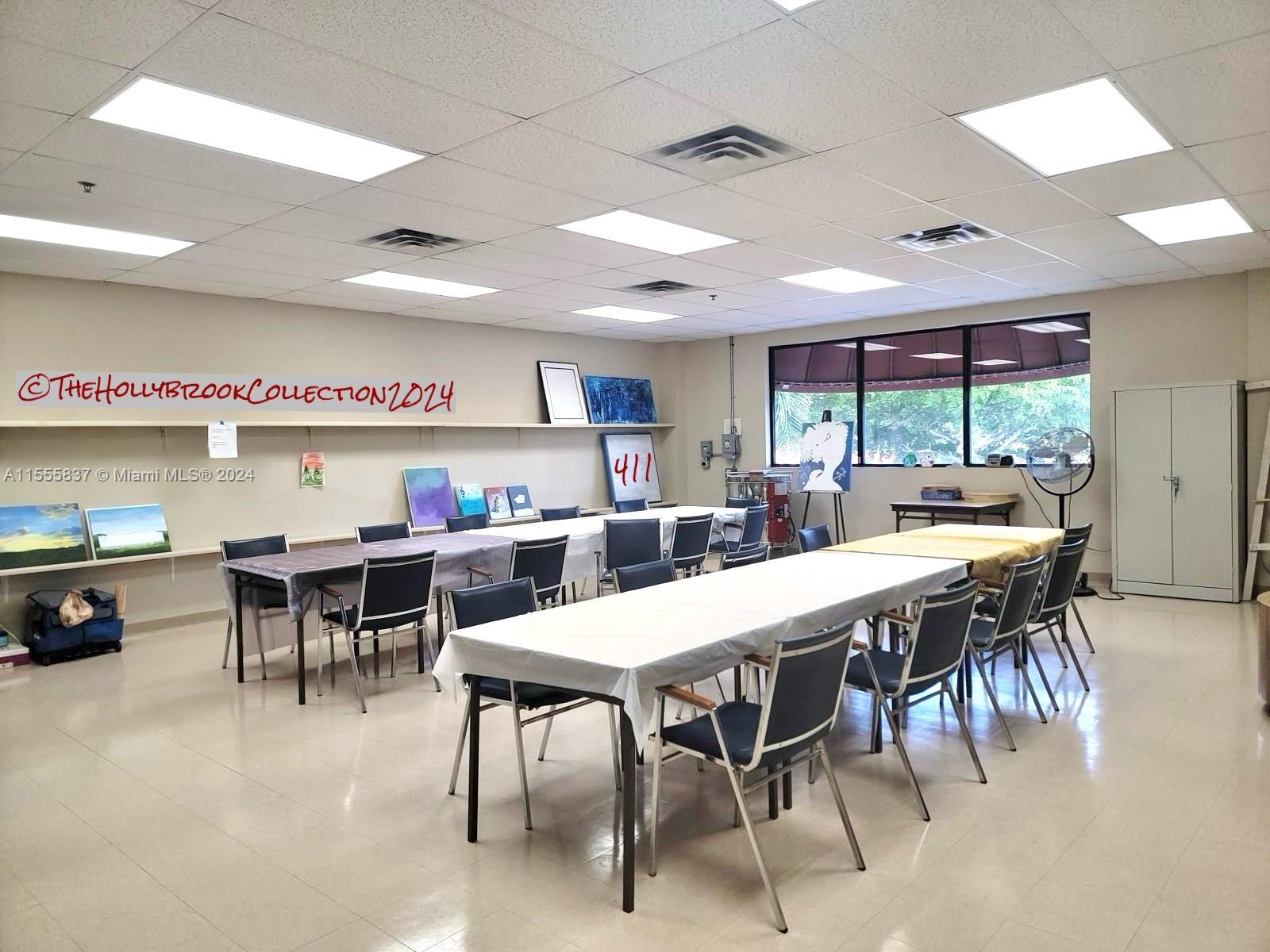 8900 Washington Blvd 411, Pembroke Pines, Florida 33025, 1 Bedroom Bedrooms, ,1 BathroomBathrooms,Residential,For Sale,8900 Washington Blvd 411,A11555837