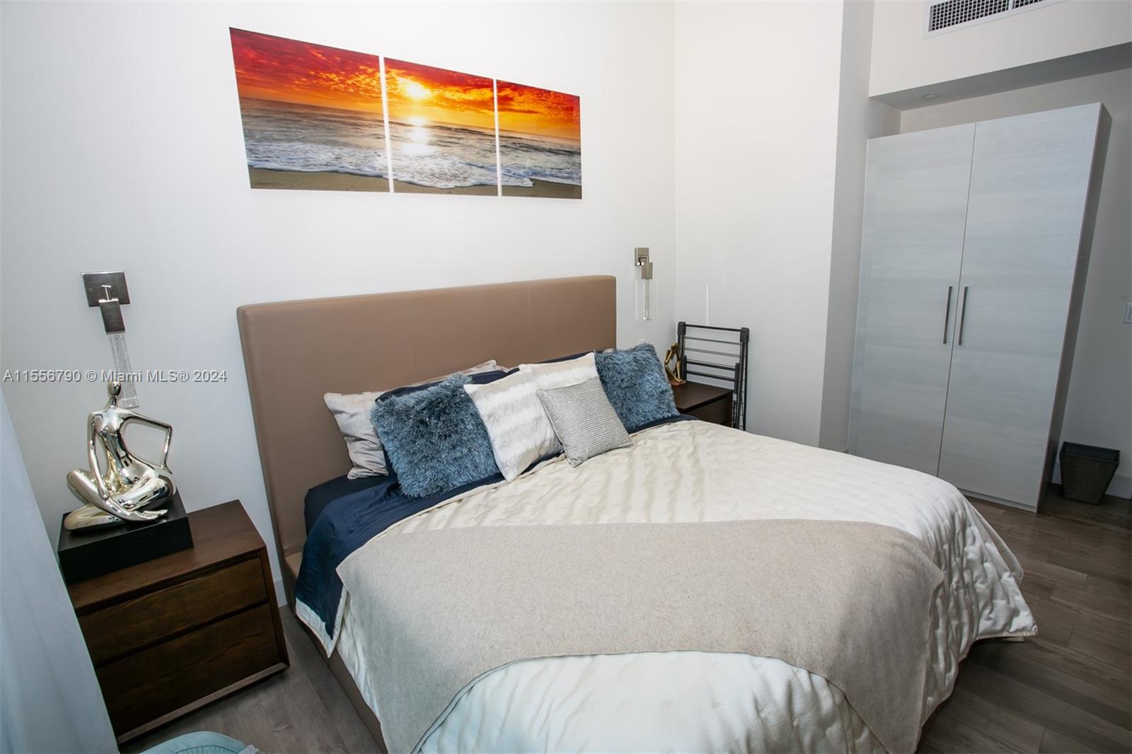 777 N Ocean Dr N609, Hollywood, Florida 33019, 2 Bedrooms Bedrooms, ,1 BathroomBathrooms,Residential,For Sale,777 N Ocean Dr N609,A11556790