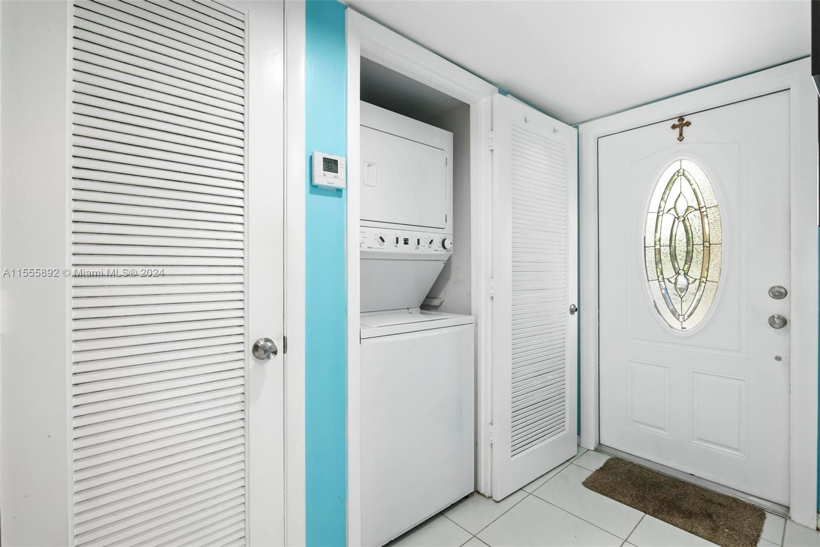 271 S Hollybrook Dr 101, Pembroke Pines, Florida 33025, 2 Bedrooms Bedrooms, ,2 BathroomsBathrooms,Residential,For Sale,271 S Hollybrook Dr 101,A11555892