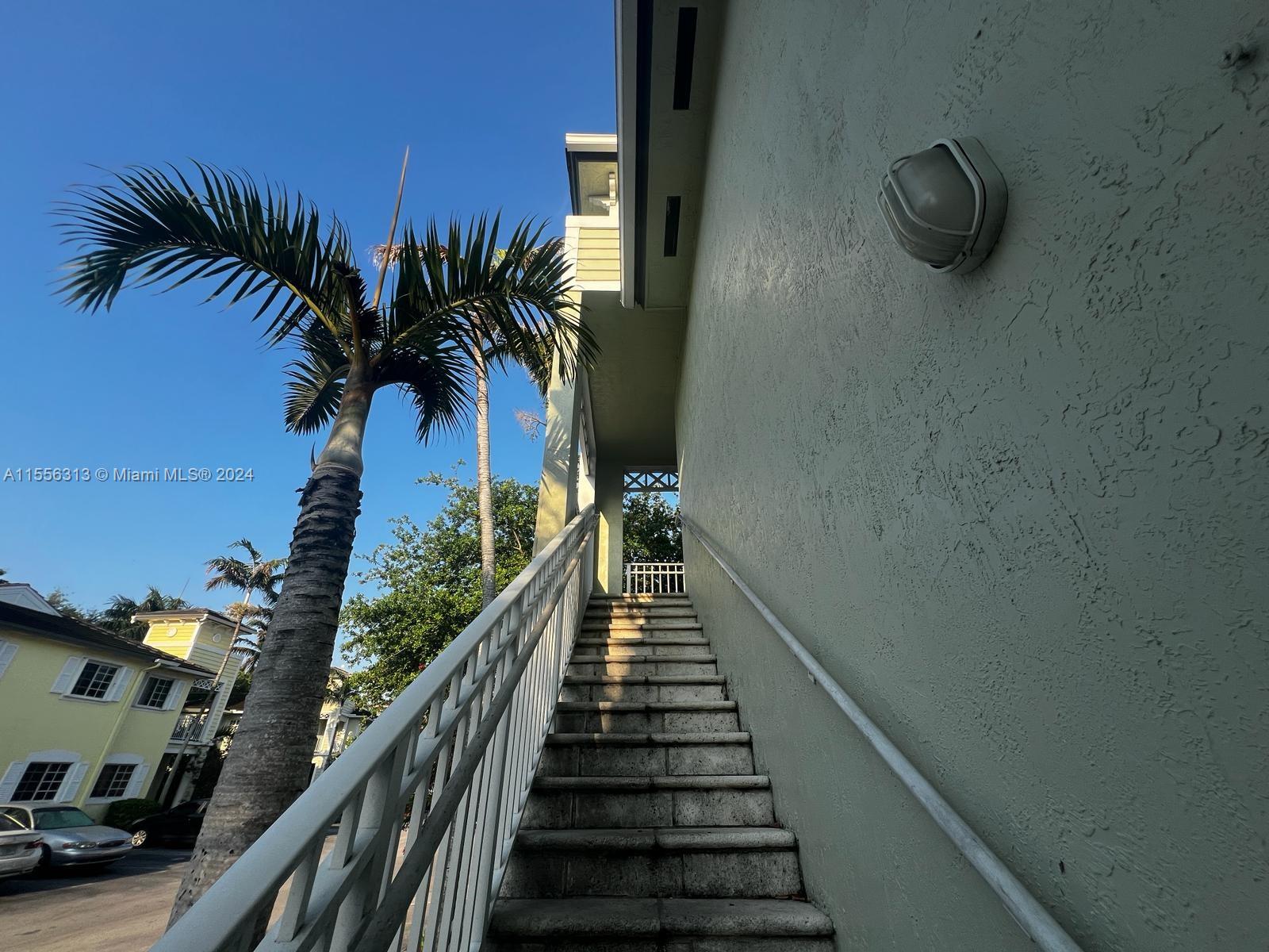 375 NE 26th Ave 204, Homestead, Florida 33033, 3 Bedrooms Bedrooms, ,2 BathroomsBathrooms,Residentiallease,For Rent,375 NE 26th Ave 204,A11556313