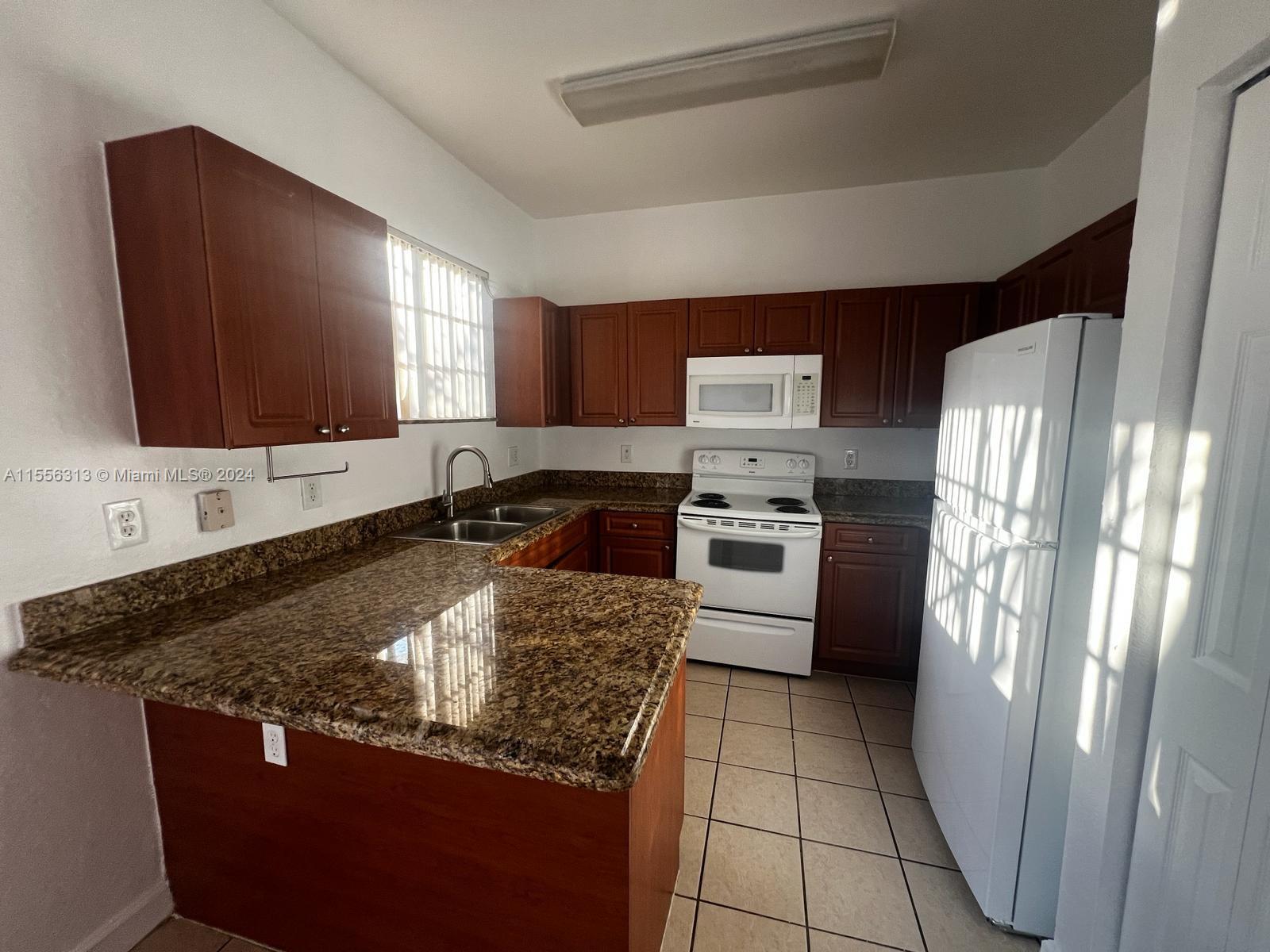 375 NE 26th Ave 204, Homestead, Florida 33033, 3 Bedrooms Bedrooms, ,2 BathroomsBathrooms,Residentiallease,For Rent,375 NE 26th Ave 204,A11556313