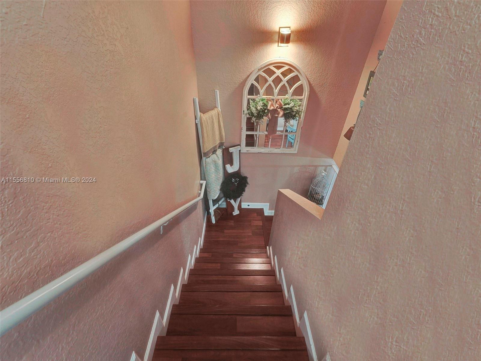 6761 NW 182nd St 101, Hialeah, Florida 33015, 3 Bedrooms Bedrooms, ,2 BathroomsBathrooms,Residential,For Sale,6761 NW 182nd St 101,A11556810