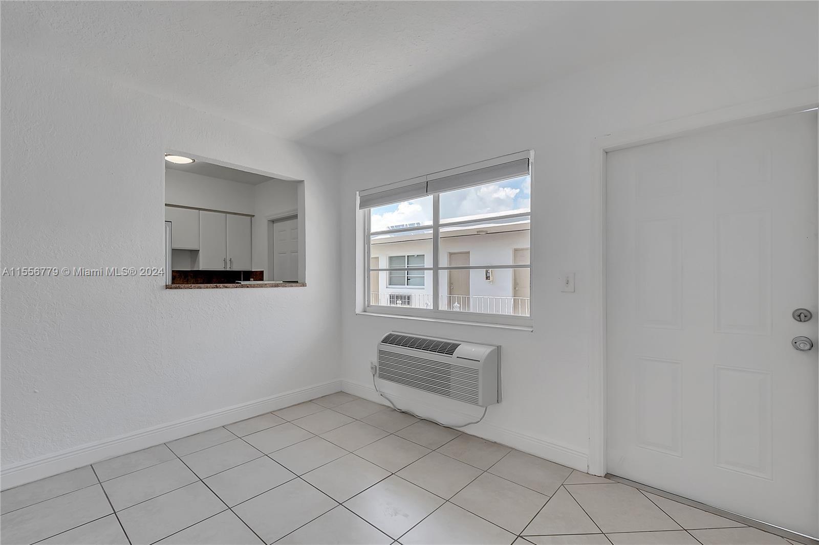 6905 Rue Vendome 9, Miami Beach, Florida 33141, 1 Bedroom Bedrooms, ,1 BathroomBathrooms,Residentiallease,For Rent,6905 Rue Vendome 9,A11556779