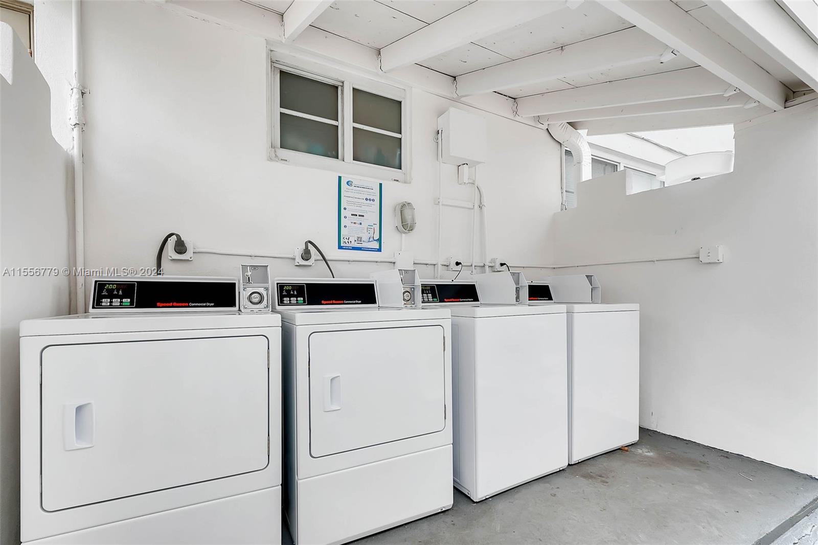 6905 Rue Vendome 9, Miami Beach, Florida 33141, 1 Bedroom Bedrooms, ,1 BathroomBathrooms,Residentiallease,For Rent,6905 Rue Vendome 9,A11556779
