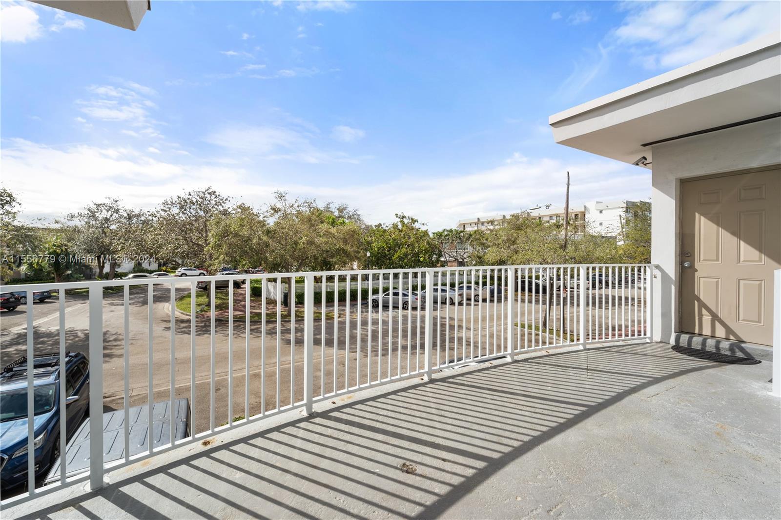 6905 Rue Vendome 9, Miami Beach, Florida 33141, 1 Bedroom Bedrooms, ,1 BathroomBathrooms,Residentiallease,For Rent,6905 Rue Vendome 9,A11556779