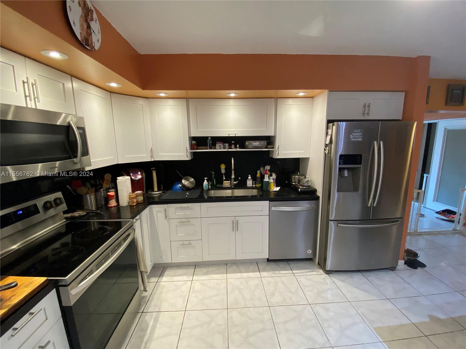 3825 Washington St, Hollywood, Florida 33021, 3 Bedrooms Bedrooms, ,3 BathroomsBathrooms,Residential,For Sale,3825 Washington St,A11556762