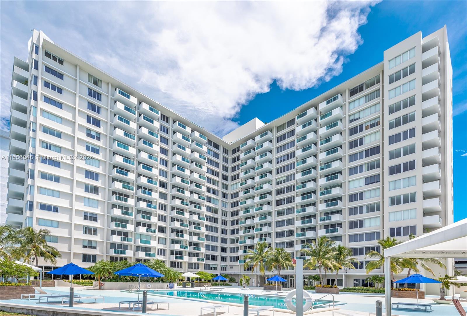 1200 West Ave 1120, Miami Beach, Florida 33139, 1 Bedroom Bedrooms, ,1 BathroomBathrooms,Residential,For Sale,1200 West Ave 1120,A11556846