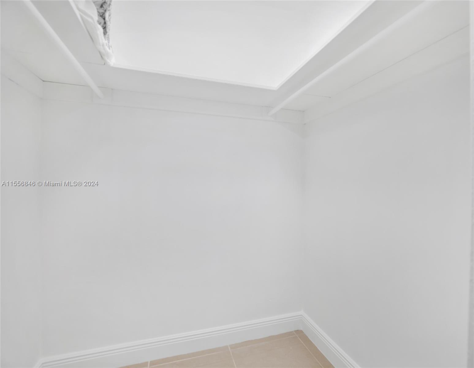 1200 West Ave 1120, Miami Beach, Florida 33139, 1 Bedroom Bedrooms, ,1 BathroomBathrooms,Residential,For Sale,1200 West Ave 1120,A11556846