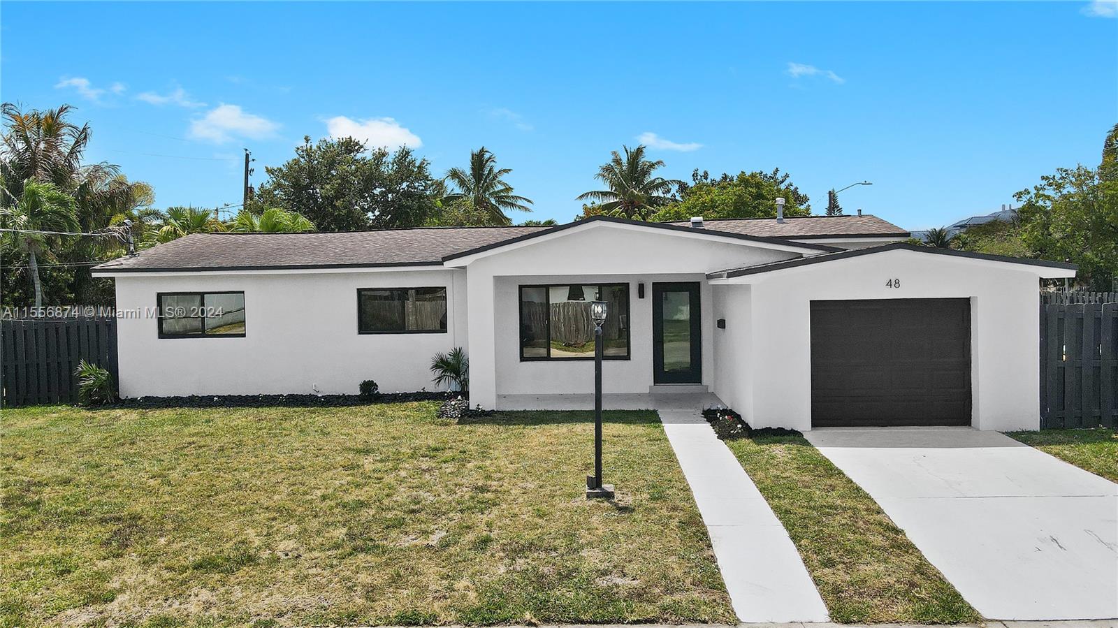 48 SE 7th St, Dania Beach, Florida 33004, 4 Bedrooms Bedrooms, ,3 BathroomsBathrooms,Residential,For Sale,48 SE 7th St,A11556874