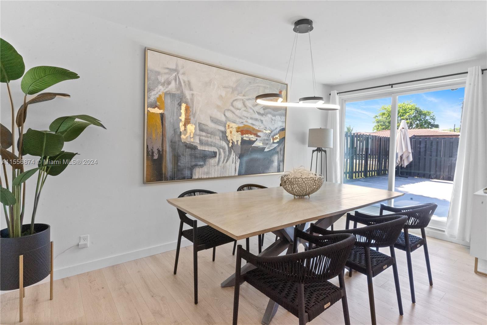 48 SE 7th St, Dania Beach, Florida 33004, 4 Bedrooms Bedrooms, ,3 BathroomsBathrooms,Residential,For Sale,48 SE 7th St,A11556874