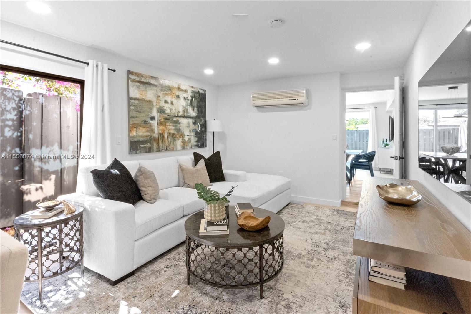 48 SE 7th St, Dania Beach, Florida 33004, 4 Bedrooms Bedrooms, ,3 BathroomsBathrooms,Residential,For Sale,48 SE 7th St,A11556874