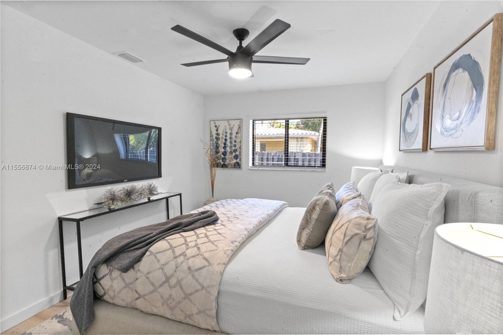 48 SE 7th St, Dania Beach, Florida 33004, 4 Bedrooms Bedrooms, ,3 BathroomsBathrooms,Residential,For Sale,48 SE 7th St,A11556874