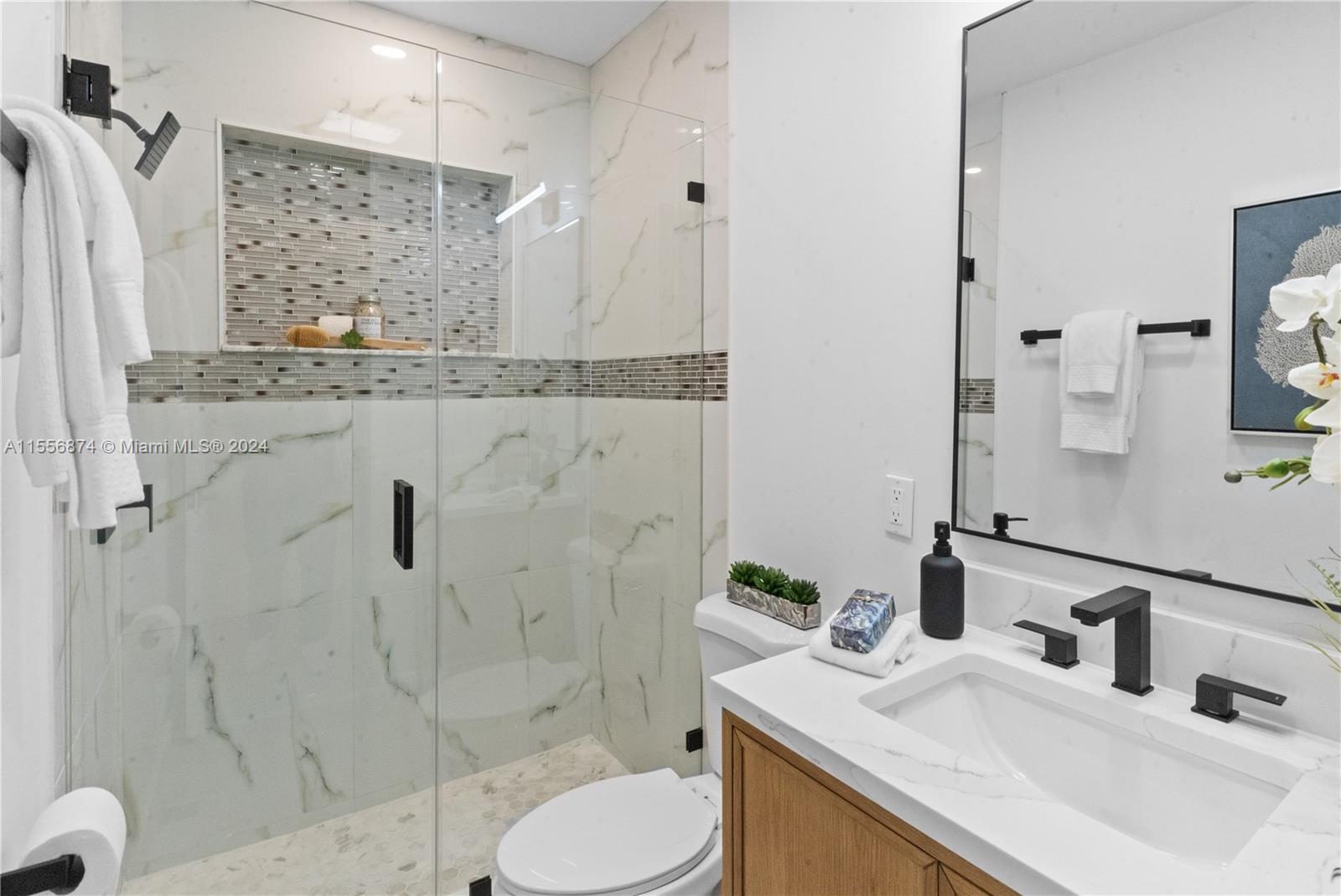 48 SE 7th St, Dania Beach, Florida 33004, 4 Bedrooms Bedrooms, ,3 BathroomsBathrooms,Residential,For Sale,48 SE 7th St,A11556874