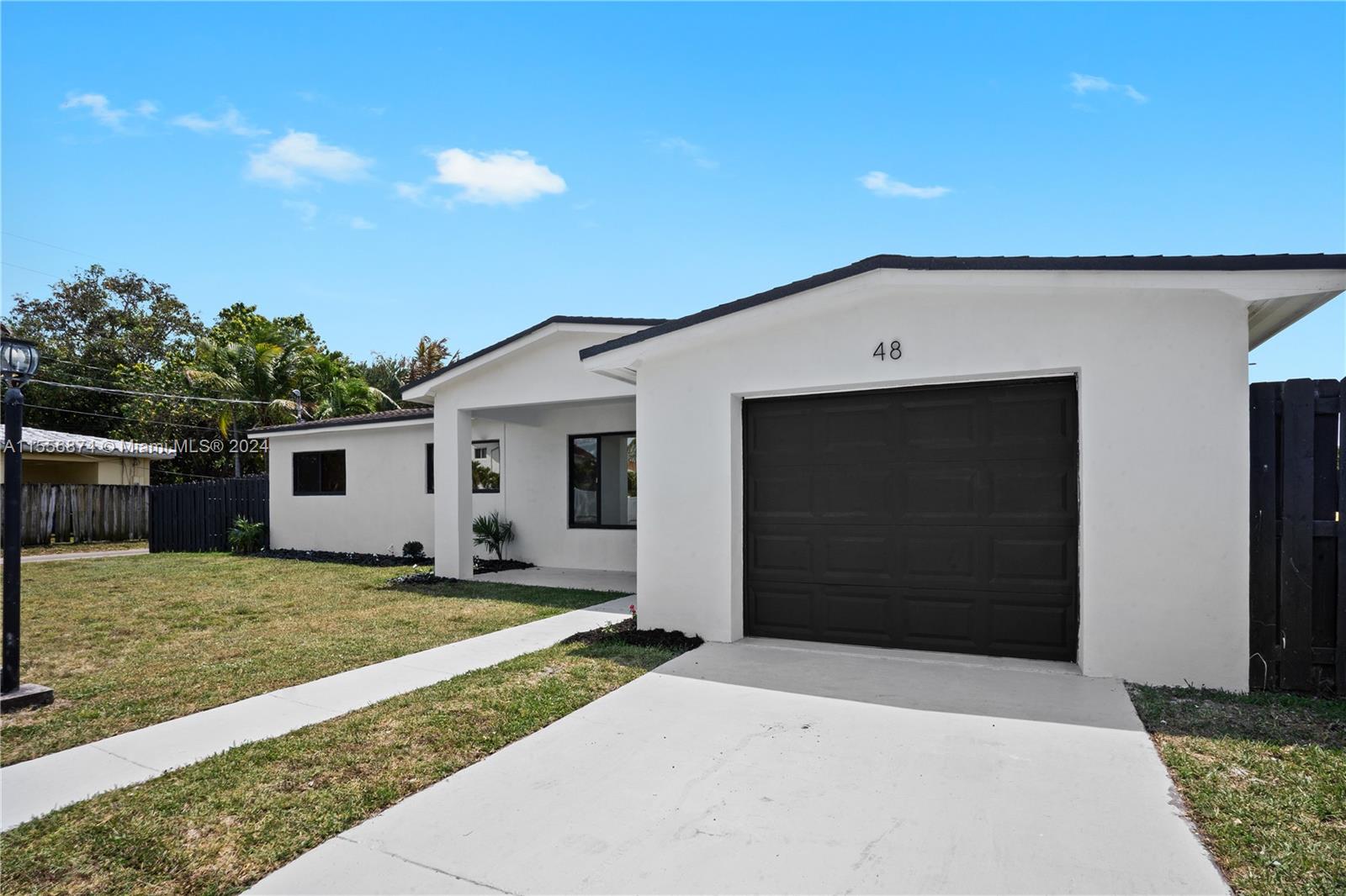 48 SE 7th St, Dania Beach, Florida 33004, 4 Bedrooms Bedrooms, ,3 BathroomsBathrooms,Residential,For Sale,48 SE 7th St,A11556874