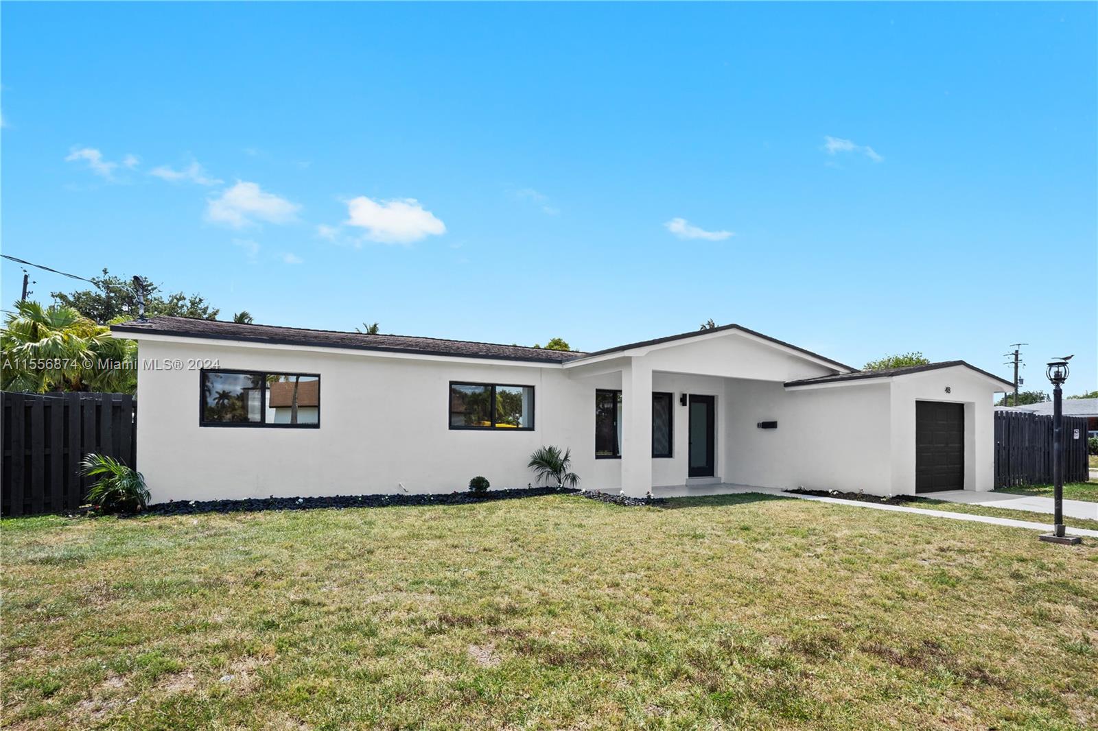 48 SE 7th St, Dania Beach, Florida 33004, 4 Bedrooms Bedrooms, ,3 BathroomsBathrooms,Residential,For Sale,48 SE 7th St,A11556874