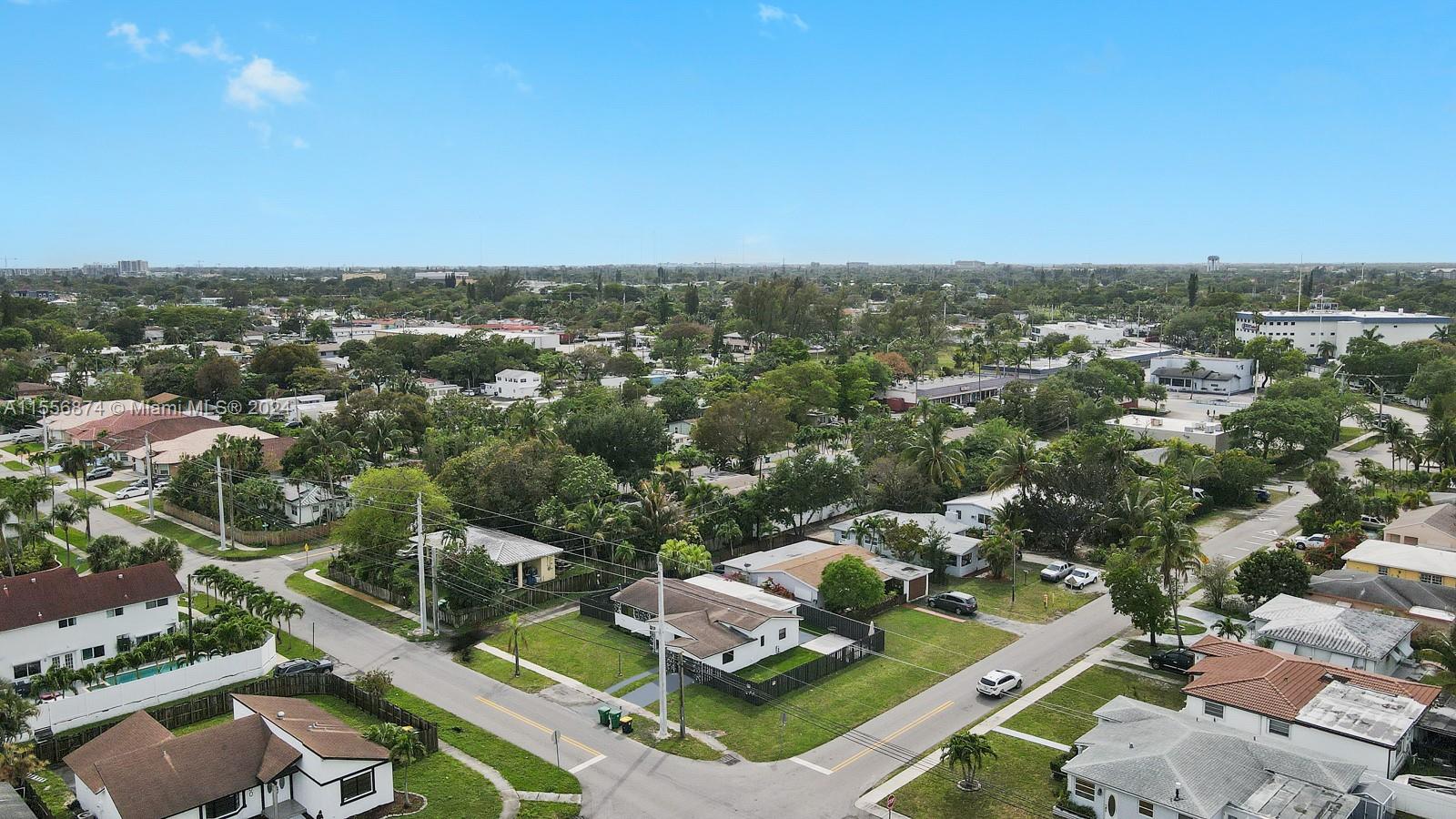 48 SE 7th St, Dania Beach, Florida 33004, 4 Bedrooms Bedrooms, ,3 BathroomsBathrooms,Residential,For Sale,48 SE 7th St,A11556874