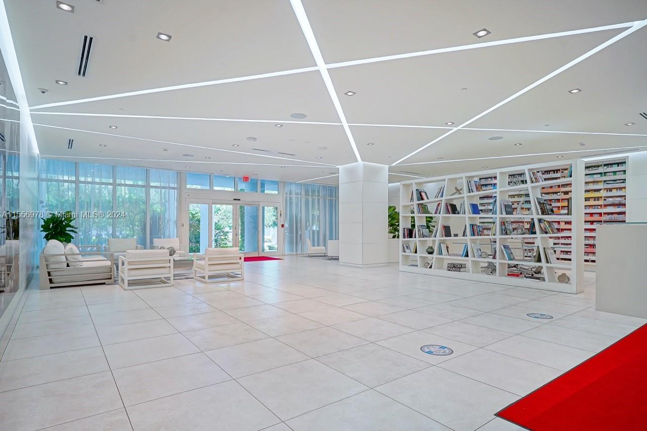 4250 Biscayne Blvd 511, Miami, Florida 33137, 1 Bedroom Bedrooms, ,1 BathroomBathrooms,Residential,For Sale,4250 Biscayne Blvd 511,A11556978