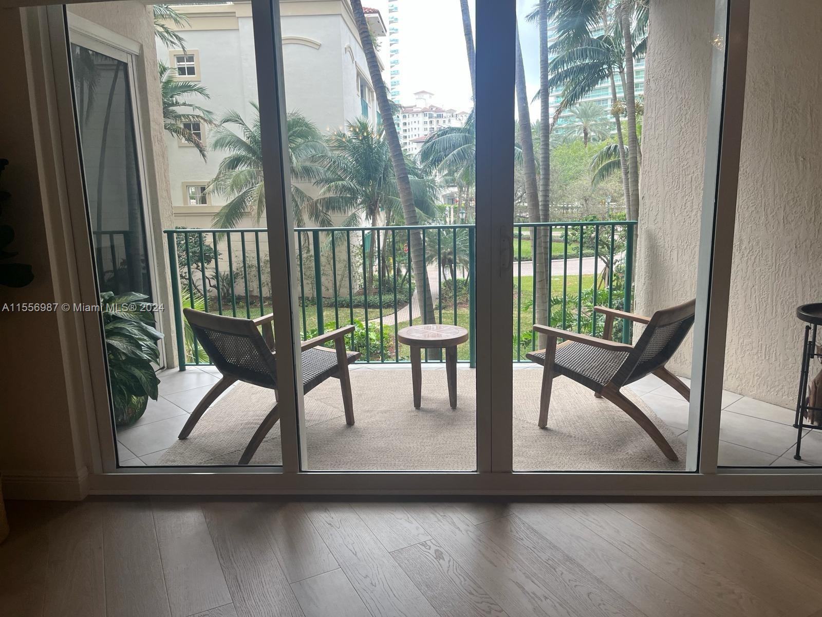 19900 E Country Club Dr 214, Aventura, Florida 33180, 1 Bedroom Bedrooms, ,1 BathroomBathrooms,Residential,For Sale,19900 E Country Club Dr 214,A11556987