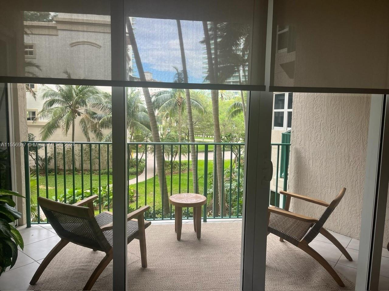 19900 E Country Club Dr 214, Aventura, Florida 33180, 1 Bedroom Bedrooms, ,1 BathroomBathrooms,Residential,For Sale,19900 E Country Club Dr 214,A11556987