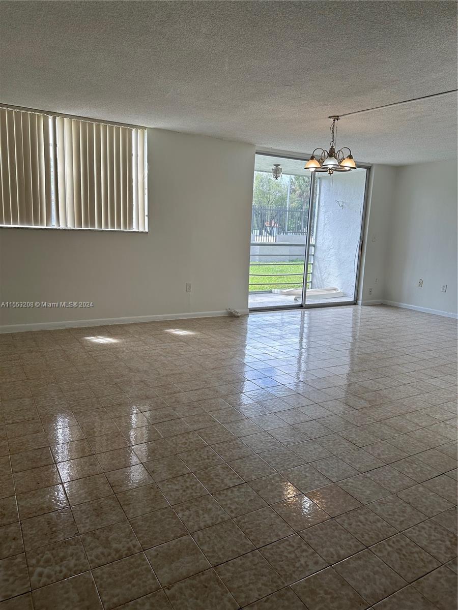 14155 SW 87th St E107, Miami, Florida 33183, 2 Bedrooms Bedrooms, ,2 BathroomsBathrooms,Residentiallease,For Rent,14155 SW 87th St E107,A11553208